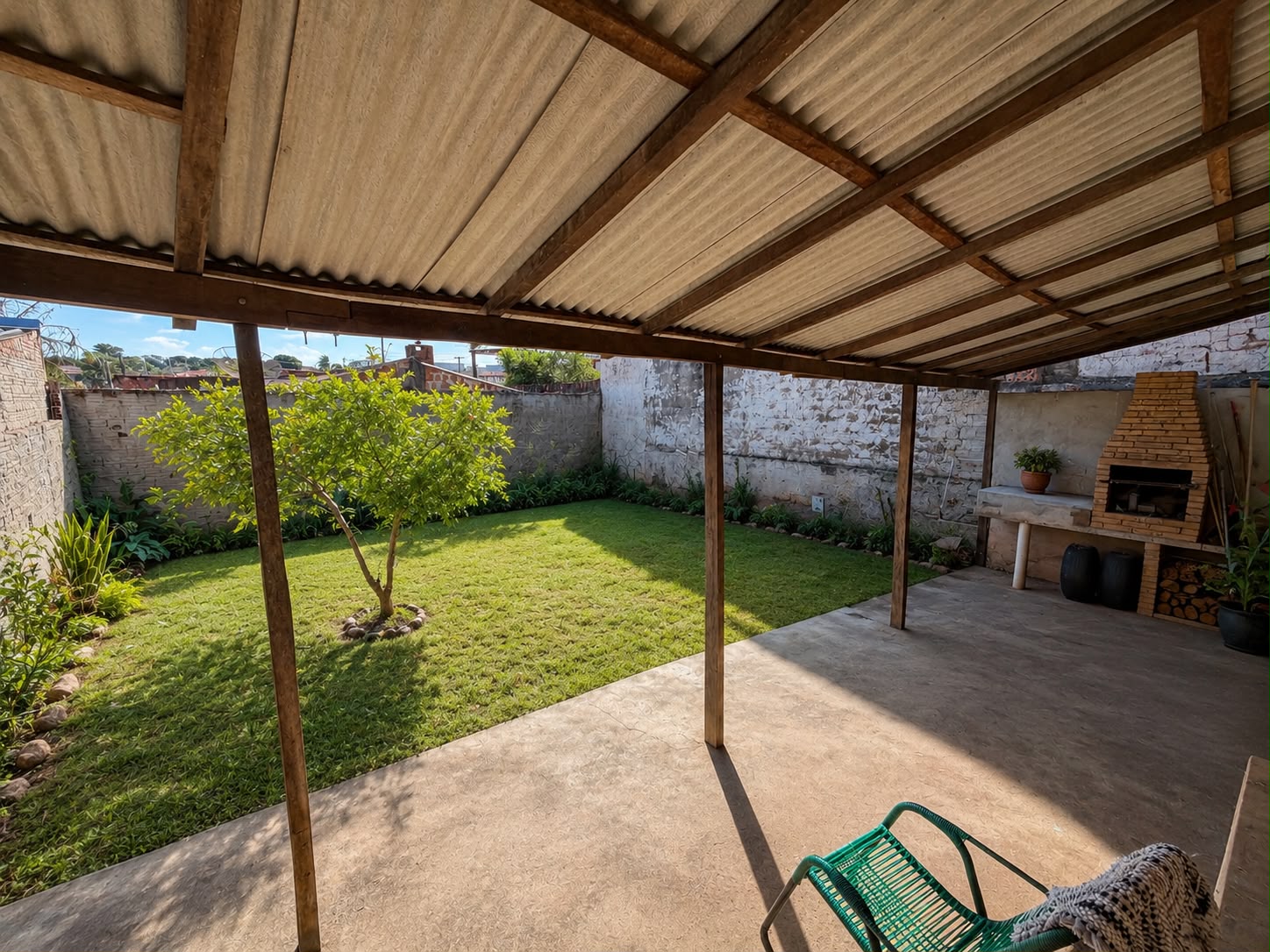 Casa Zona Sul com Terreno Inteiro 275m²